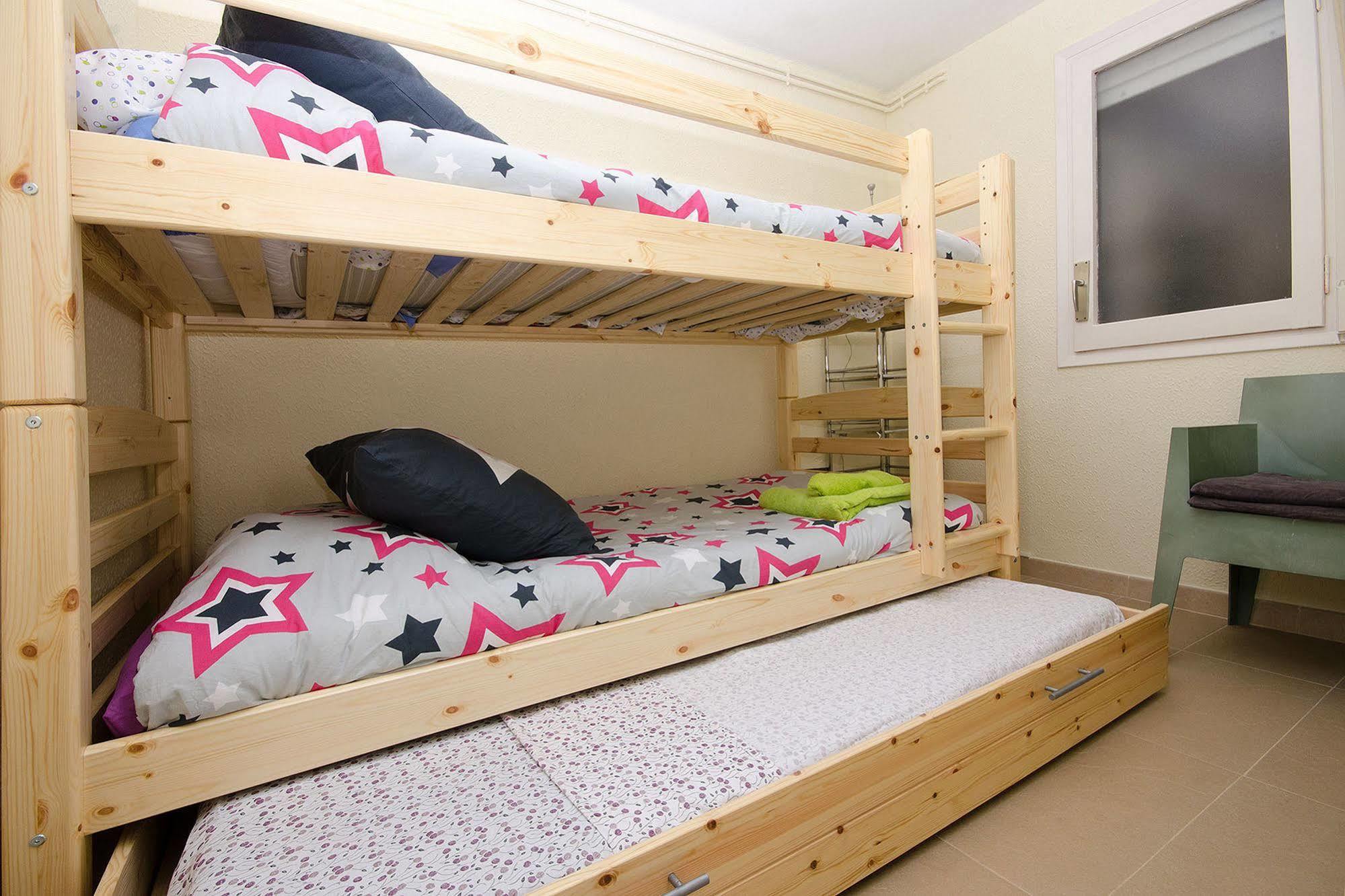 Apartment Llavaneres I سان أندريس دي يافانيراس المظهر الخارجي الصورة