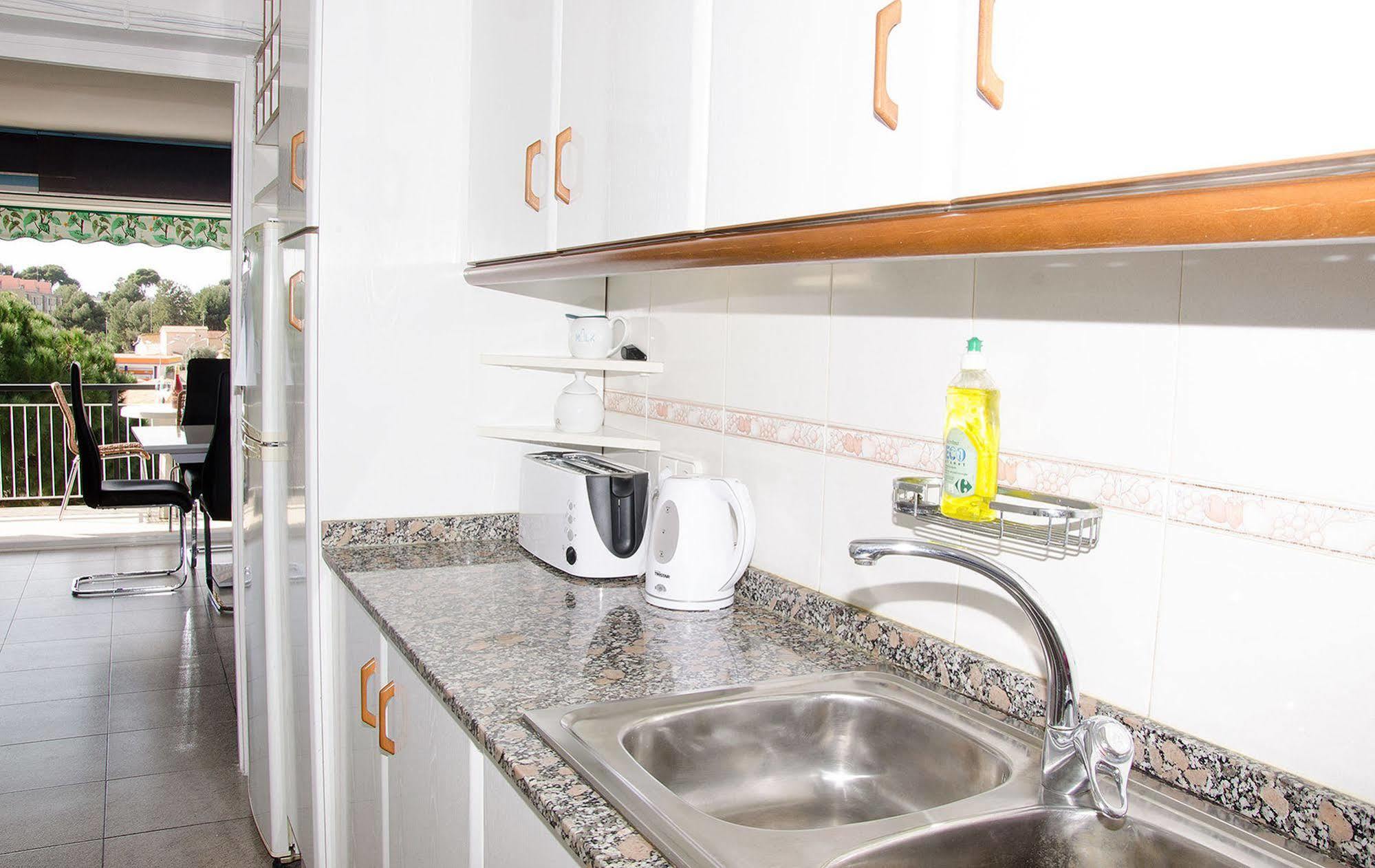 Apartment Llavaneres I سان أندريس دي يافانيراس المظهر الخارجي الصورة